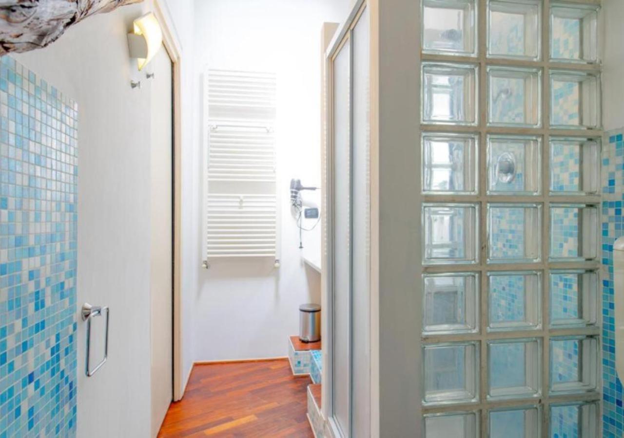 Palazzo Paesana: L'arte A Apartamento